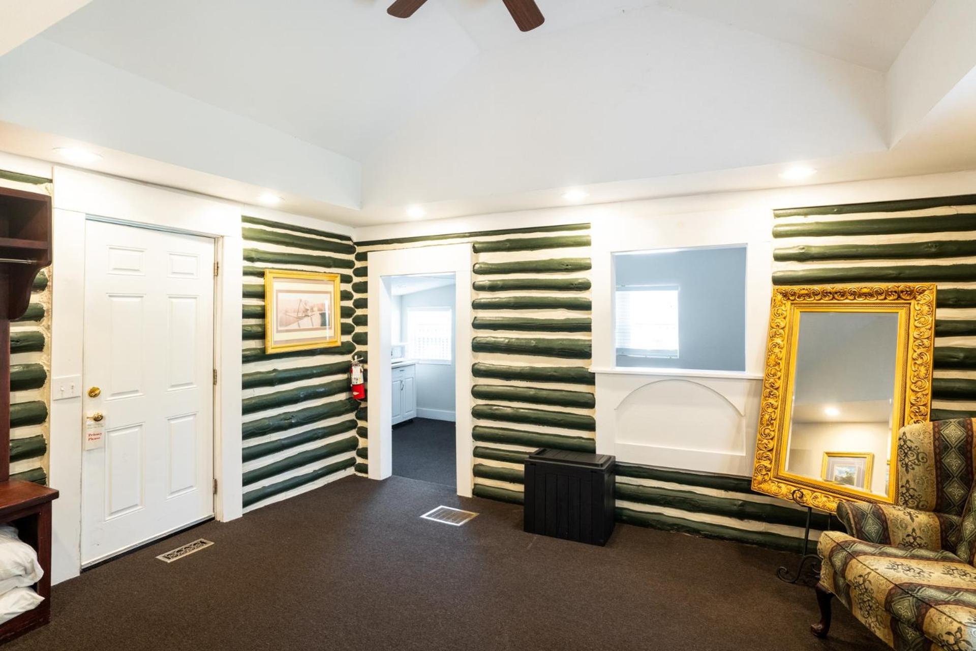 Lake Lure Inn And Spa エクステリア 写真