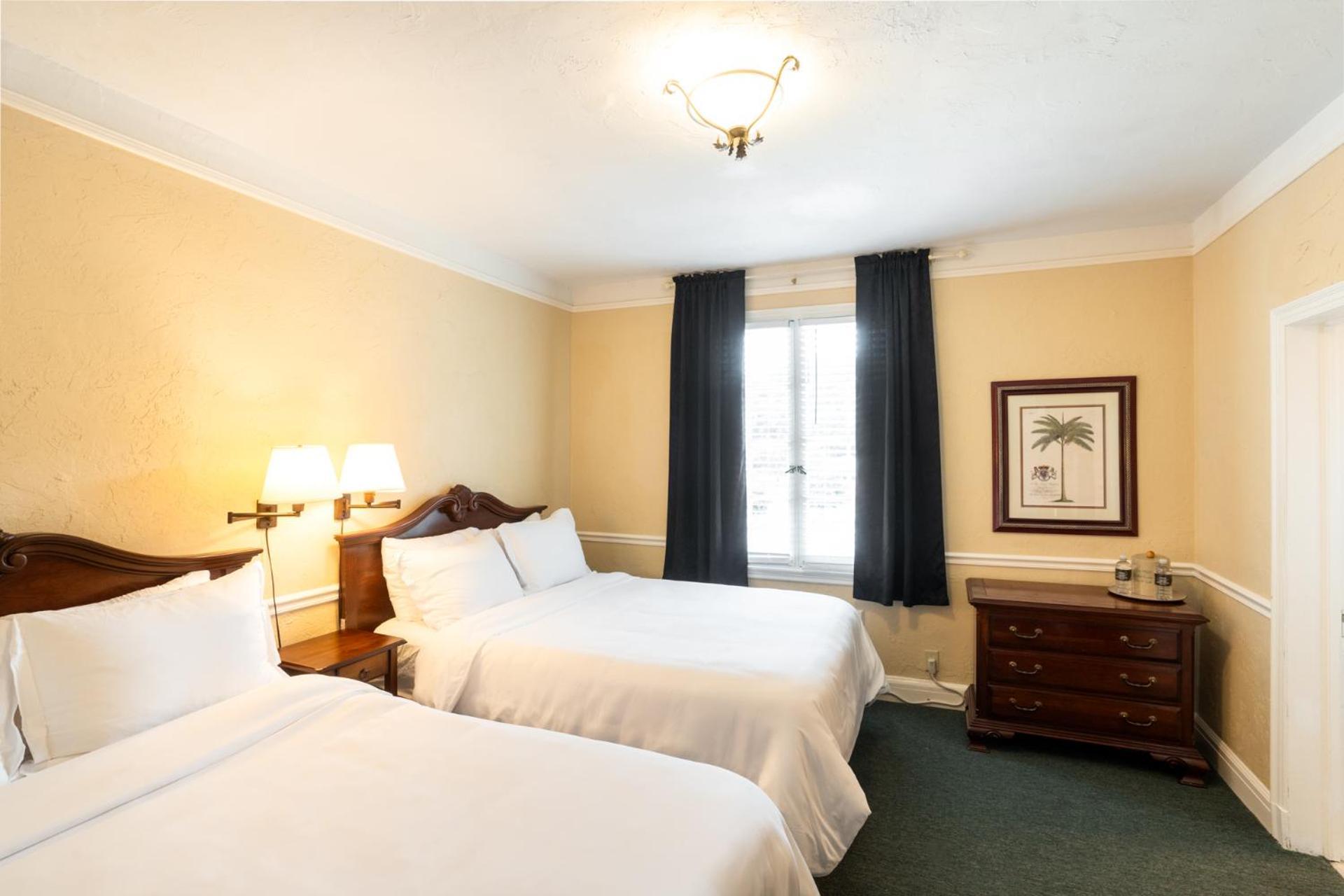 Lake Lure Inn And Spa エクステリア 写真