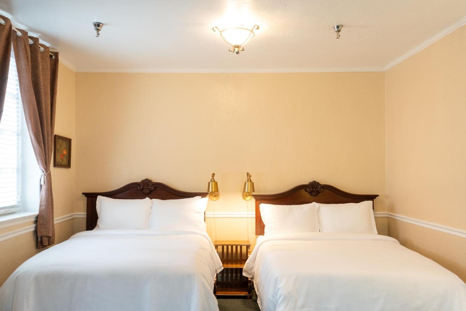 Lake Lure Inn And Spa エクステリア 写真
