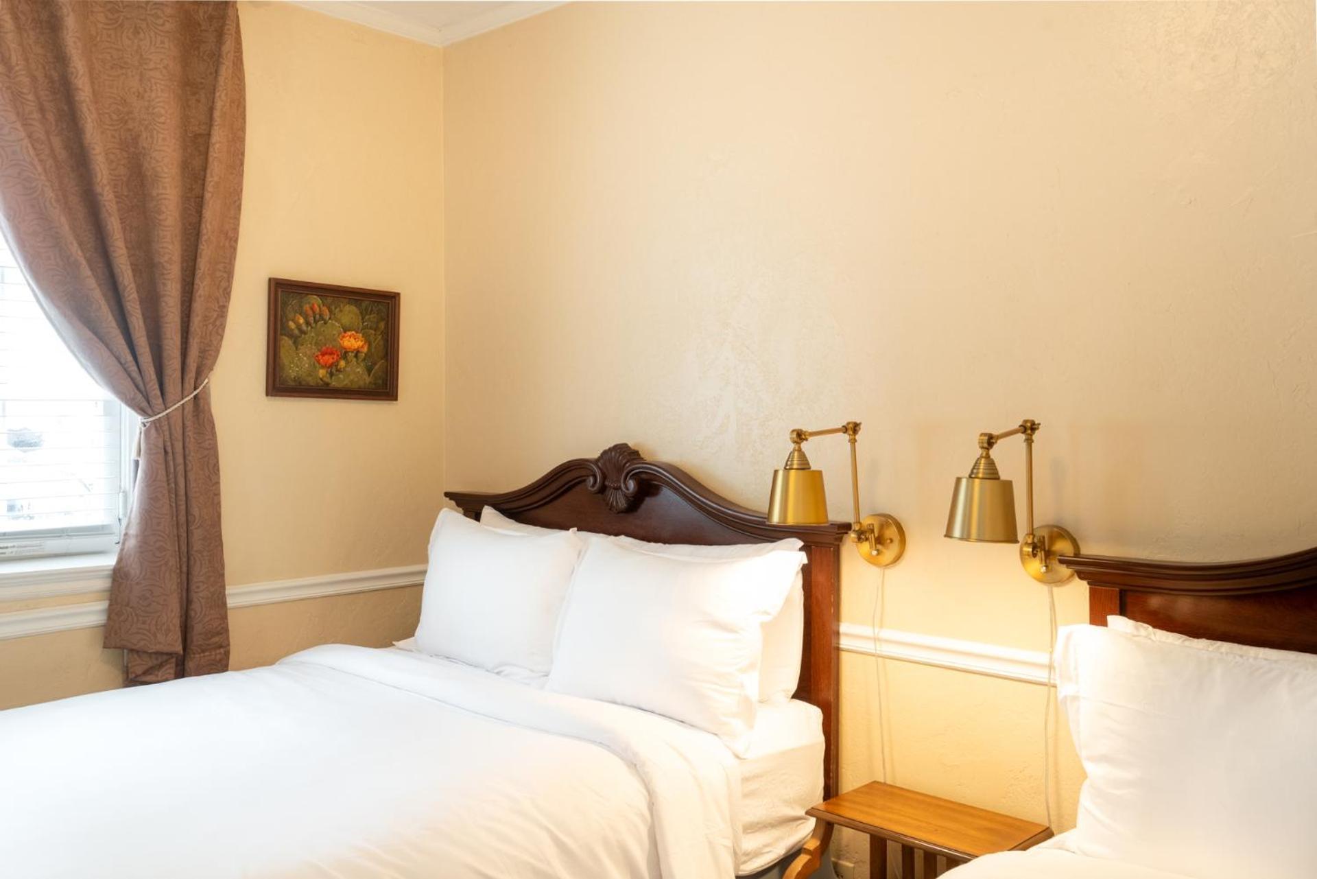 Lake Lure Inn And Spa エクステリア 写真